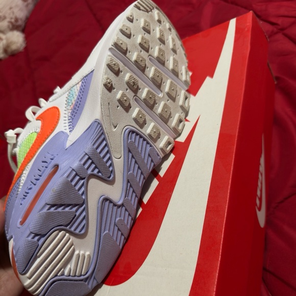 Nike Air Max Excee Women’s Purple Pulse Multicolor - Picture 3 of 7